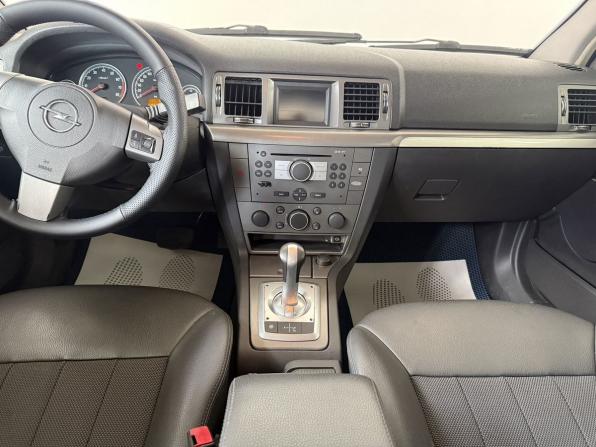 Opel Vectra C Рестайлинг с пробегом 2008 года, цена 350 000 рублей, 444411 км, лифтбек, Автокод Объявления