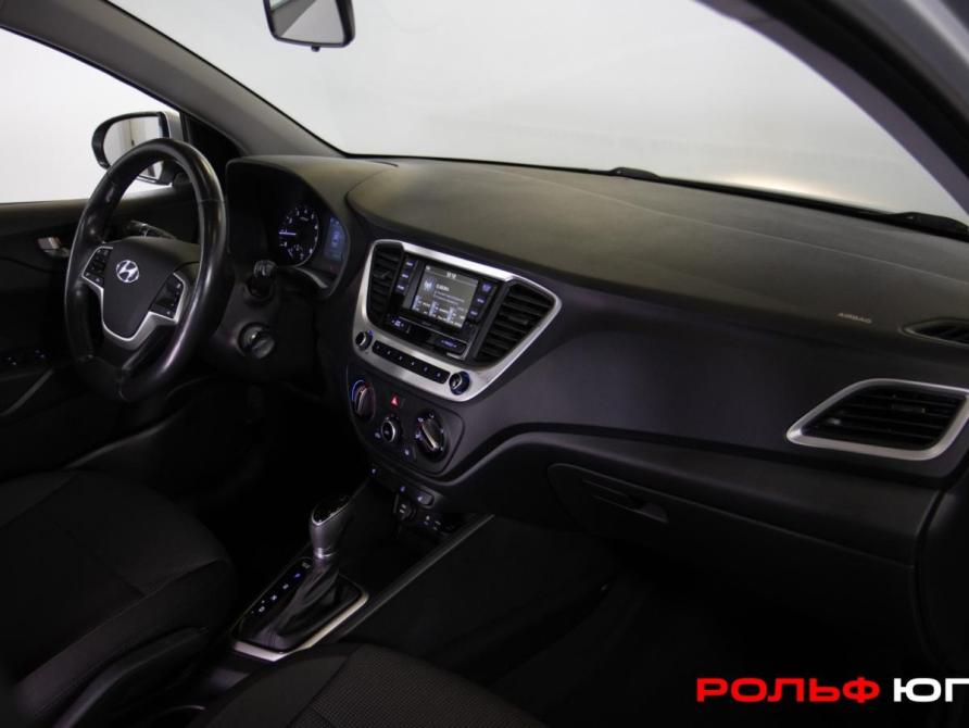 Hyundai Solaris II Москва  - изображение 7