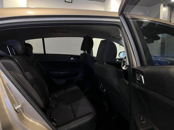 Kia Sportage IV Рестайлинг с пробегом 2019 года, цена 2 500 000 рублей, 94840 км, внедорожник, Автокод Объявления