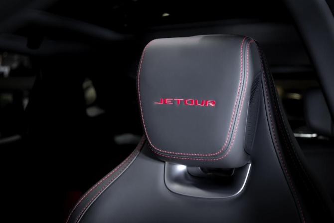 JETOUR DASHING I с пробегом 2023 года, цена 2 200 000 рублей, 31900 км, внедорожник, Автокод Объявления