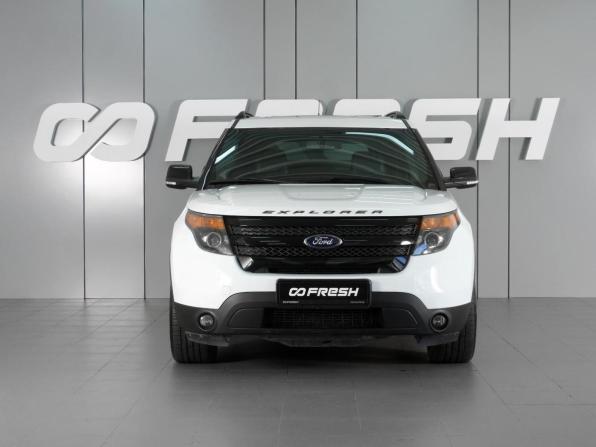 Ford Explorer V с пробегом 2015 года, цена 1 699 000 рублей, 140165 км, внедорожник, Автокод Объявления