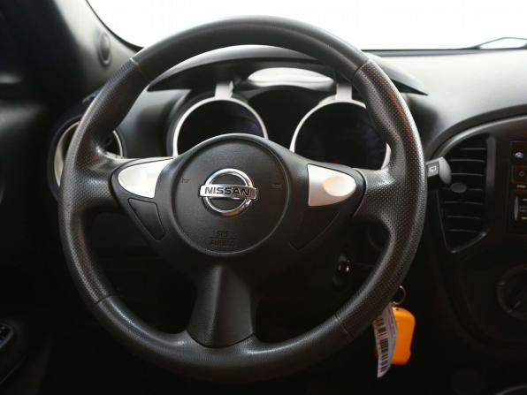 Nissan Juke I Рестайлинг с пробегом 2015 года, цена 1 195 000 рублей, 70400 км, внедорожник, Автокод Объявления