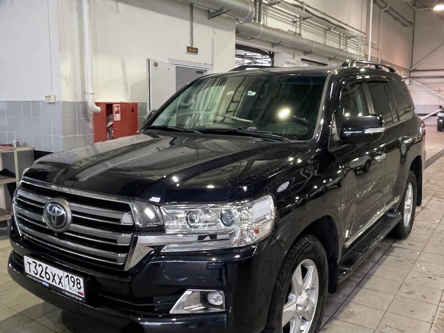 Toyota Land Cruiser 200 Series Рестайлинг 2 Санкт-Петербург  - изображение 1
