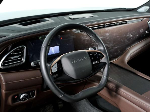 Exeed VX I Рестайлинг с пробегом 2024 года, цена 3 998 000 рублей, 5508 км, внедорожник, Автокод Объявления