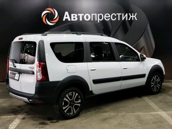 Lada (ВАЗ) Largus I Рестайлинг с пробегом 2025 года, цена 1 799 000 рублей, 10308 км, универсал, Автокод Объявления