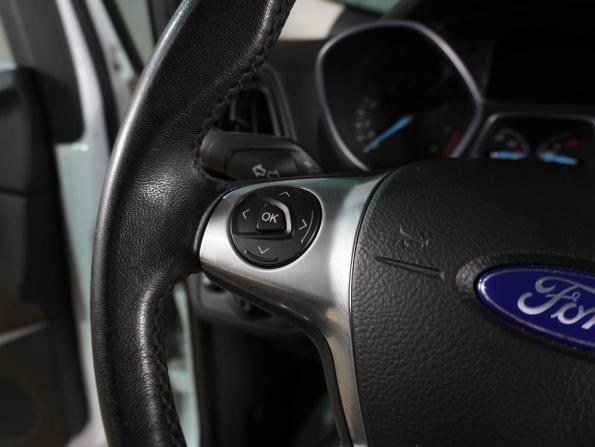 Ford Kuga II с пробегом 2013 года, цена 1 299 000 рублей, 123038 км, внедорожник, Автокод Объявления