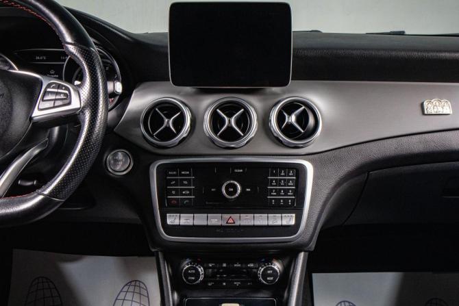 Mercedes-Benz GLA I (X156) с пробегом 2018 года, цена 2 959 000 рублей, 97000 км, внедорожник, Автокод Объявления