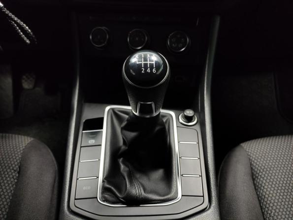Volkswagen Jetta VII с пробегом 2019 года, цена 1 230 000 рублей, 124148 км, седан, Автокод Объявления