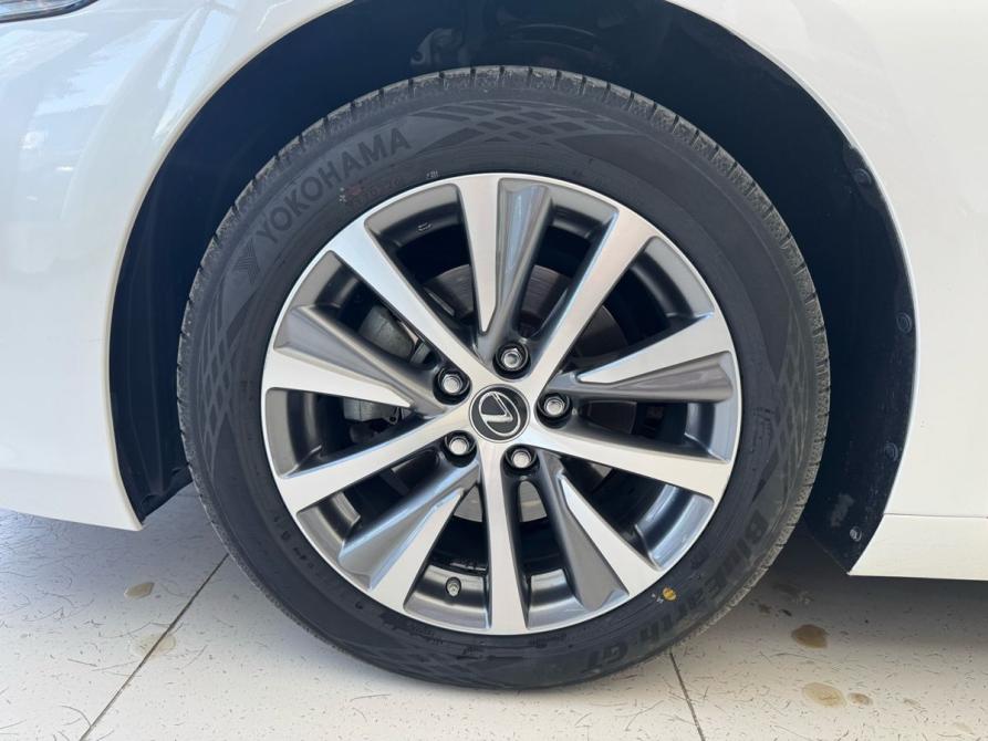 Lexus ES VII Екатеринбург  - изображение 15
