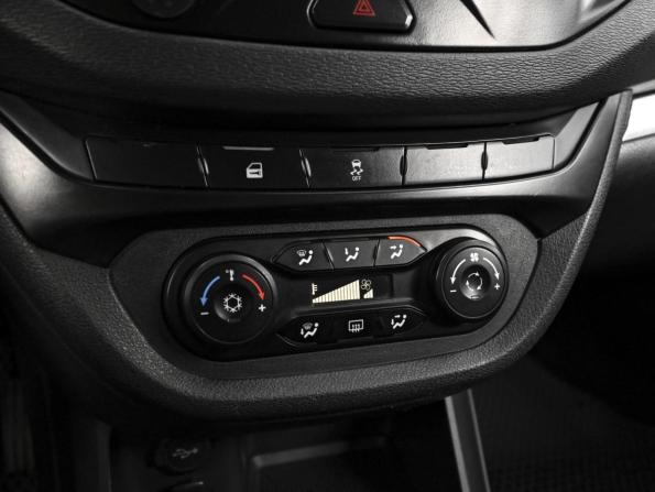 Lada (ВАЗ) Vesta I с пробегом 2019 года, цена 950 000 рублей, 176048 км, седан, Автокод Объявления