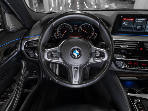 BMW 5 серии VII (G30/G31/G38) с пробегом 2017 года, цена 3 710 000 рублей, 130250 км, седан, Автокод Объявления
