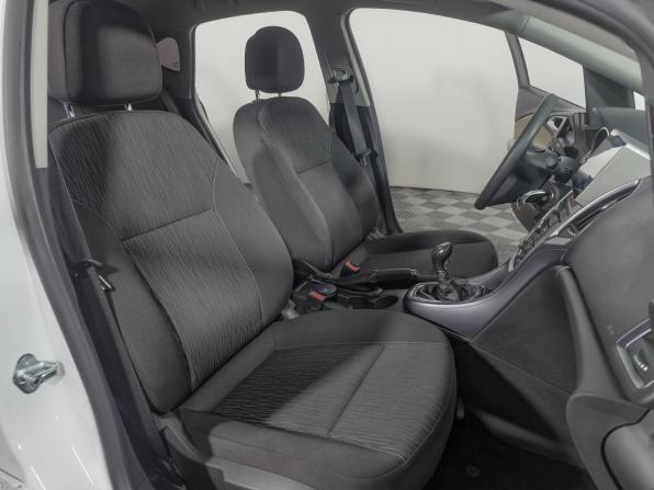 Opel Astra J Рестайлинг с пробегом 2012 года, цена 769 000 рублей, 178926 км, седан, Автокод Объявления