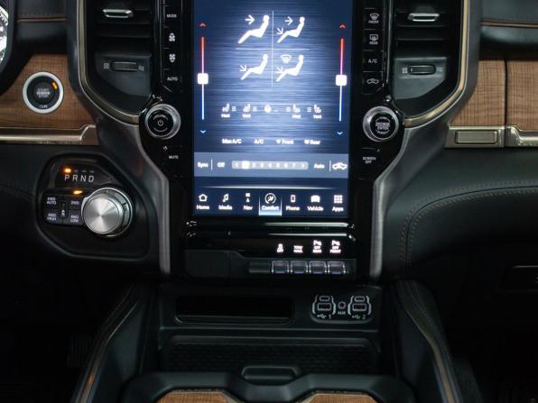 Ram 1500 V с пробегом 2022 года, цена 8 499 000 рублей, 12296 км, offers.body_type.unknown, Автокод Объявления
