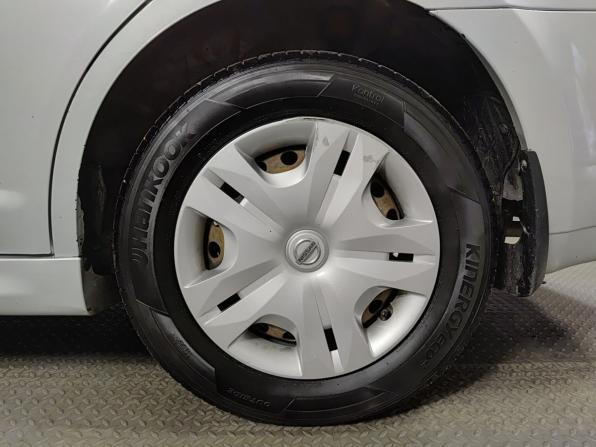 Nissan Tiida I Рестайлинг с пробегом 2010 года, цена 650 000 рублей, 207267 км, седан, Автокод Объявления