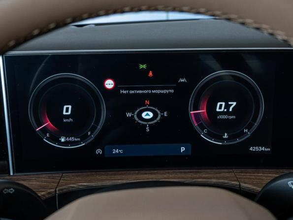 Hyundai Santa Fe IV Рестайлинг с пробегом 2023 года, цена 5 050 000 рублей, 42534 км, внедорожник, Автокод Объявления