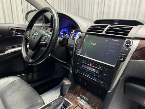 Toyota Camry VII (XV50) Рестайлинг 2 с пробегом 2017 года, цена 2 178 000 рублей, 119979 км, седан, Автокод Объявления
