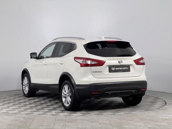 Nissan Qashqai II с пробегом 2017 года, цена 1 750 000 рублей, 156129 км, внедорожник, Автокод Объявления