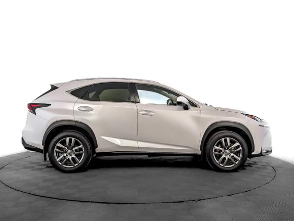 Lexus NX I с пробегом 2016 года, цена 2 590 000 рублей, 188260 км, внедорожник, Автокод Объявления