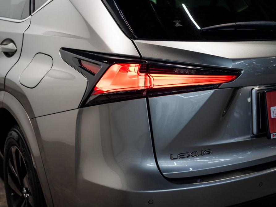 Lexus NX I Рестайлинг Чита  - изображение 22