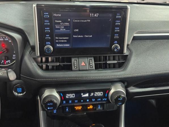 Toyota RAV4 V (XA50) с пробегом 2021 года, цена 3 178 000 рублей, 64384 км, внедорожник, Автокод Объявления
