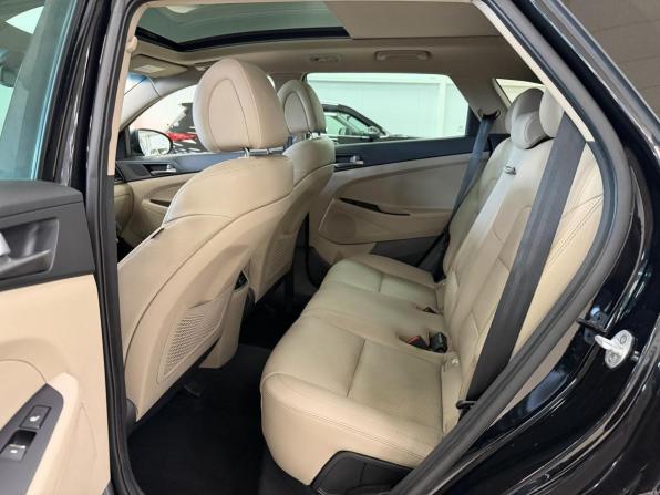 Hyundai Tucson III с пробегом 2018 года, цена 1 799 000 рублей, 119000 км, внедорожник, Автокод Объявления