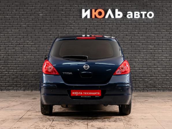 Nissan Tiida I Рестайлинг с пробегом 2010 года, цена 800 000 рублей, 128211 км, хэтчбек, Автокод Объявления