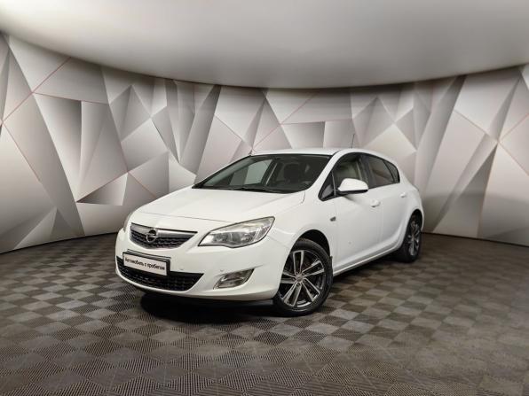 Opel Astra J с пробегом 2011 года, цена 589 000 рублей, 132801 км, хэтчбек, Автокод Объявления