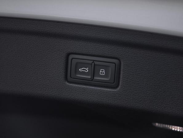 Audi A5 II (F5) с пробегом 2019 года, цена 3 010 000 рублей, 123500 км, лифтбек, Автокод Объявления