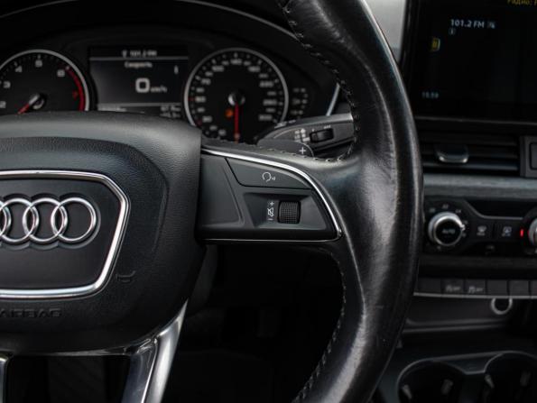 Audi A4 V (B9) с пробегом 2016 года, цена 2 150 000 рублей, 180604 км, седан, Автокод Объявления