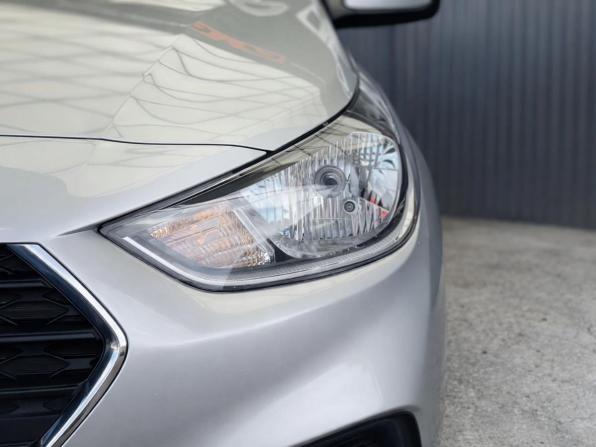 Hyundai Solaris II с пробегом 2019 года, цена 1 157 000 рублей, 142084 км, седан, Автокод Объявления