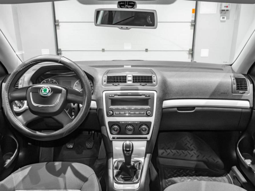 Skoda Octavia II (A5) Рестайлинг Екатеринбург  - изображение 16