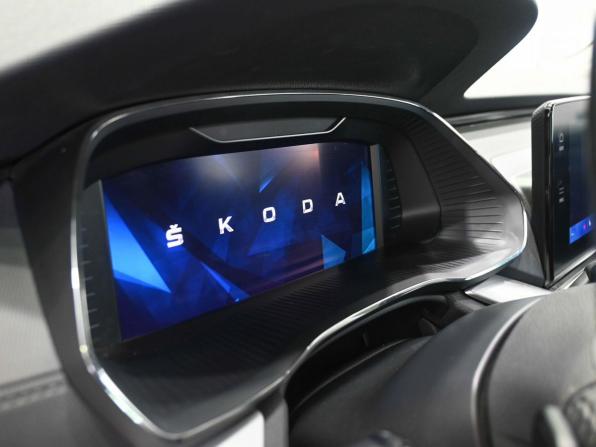 Skoda Octavia IV (A8) с пробегом 2021 года, цена 2 189 900 рублей, 157000 км, лифтбек, Автокод Объявления