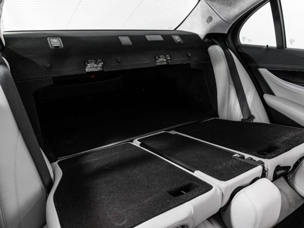 Mercedes-Benz E-Класс V (W213 S213 C238) Рестайлинг с пробегом 2021 года, цена 3 599 000 рублей, 145713 км, седан, Автокод Объявления
