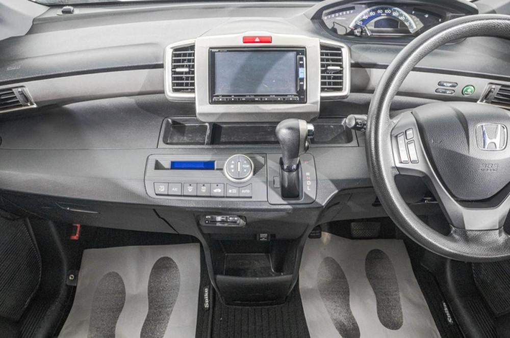 Honda Freed I Рестайлинг 2 Барнаул  - изображение 15
