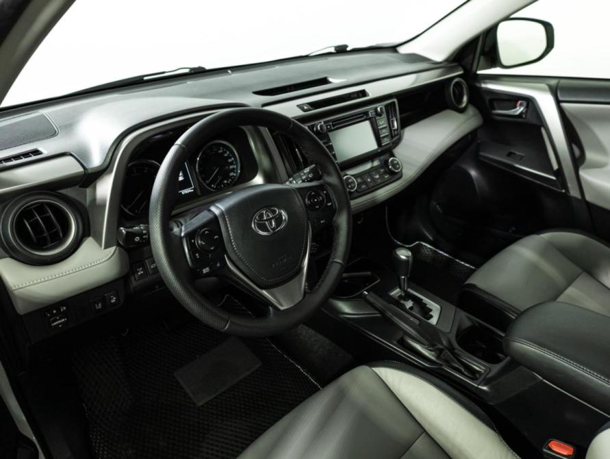 Toyota RAV4 IV (XA40) Рестайлинг Санкт-Петербург  - изображение 11