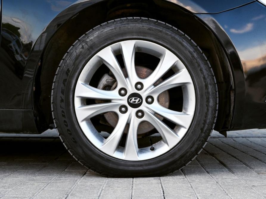Hyundai Sonata VI (YF) Екатеринбург  - изображение 21