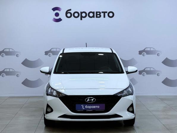 Hyundai Solaris II Рестайлинг с пробегом 2021 года, цена 1 567 000 рублей, 92670 км, седан, Автокод Объявления