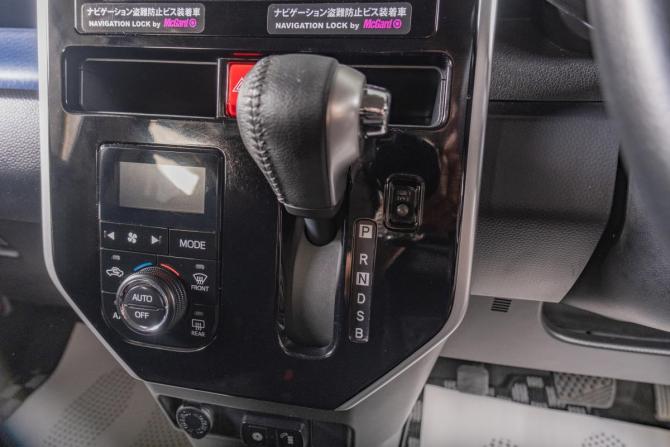 Toyota Tank I с пробегом 2019 года, цена 1 329 000 рублей, 98100 км, микровэн, Автокод Объявления