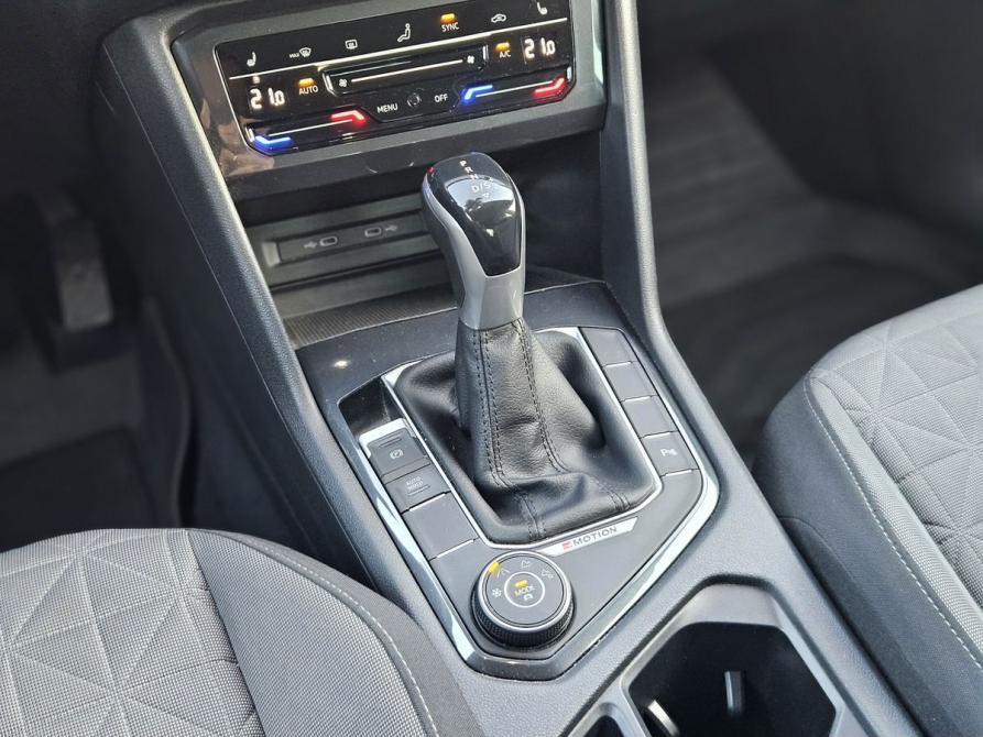 Volkswagen Tiguan II Рестайлинг Санкт-Петербург  - изображение 15