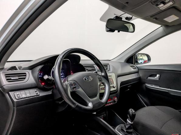 Kia Rio III Рестайлинг с пробегом 2017 года, цена 1 200 000 рублей, 86668 км, седан, Автокод Объявления