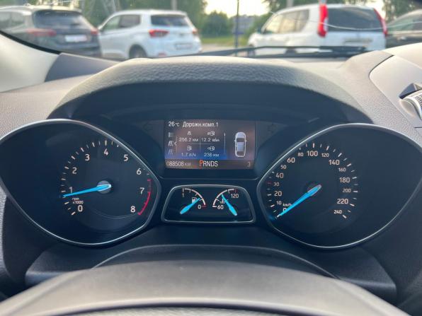 Ford Kuga II Рестайлинг с пробегом 2018 года, цена 1 761 400 рублей, 88465 км, внедорожник, Автокод Объявления