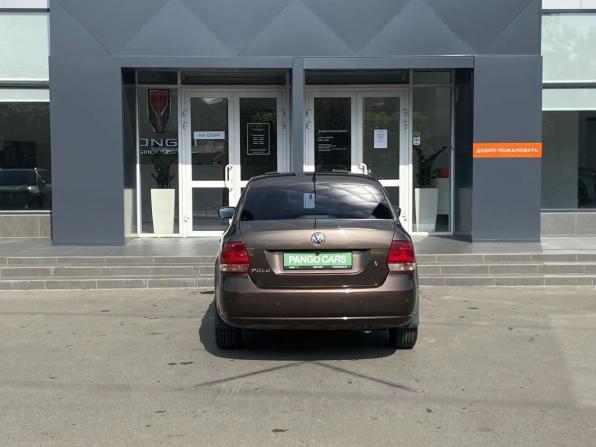 Volkswagen Polo V с пробегом 2015 года, цена 995 000 рублей, 145000 км, седан, Автокод Объявления