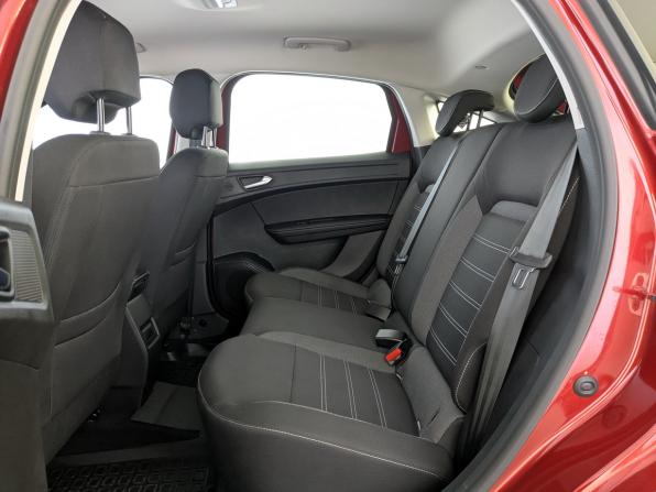 Renault Arkana I с пробегом 2021 года, цена 1 825 000 рублей, 26760 км, внедорожник, Автокод Объявления