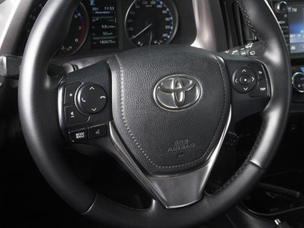 Toyota RAV4 IV (XA40) Рестайлинг с пробегом 2019 года, цена 2 347 030 рублей, 180675 км, внедорожник, Автокод Объявления