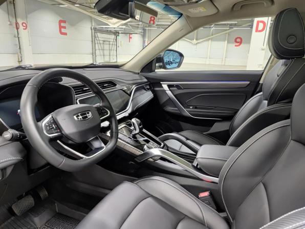 Geely Atlas Pro с пробегом 2023 года, цена 2 360 000 рублей, 25144 км, внедорожник, Автокод Объявления
