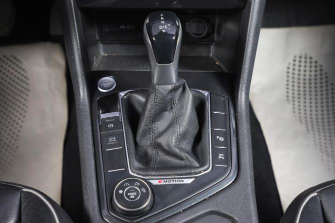 Volkswagen Tiguan II с пробегом 2021 года, цена 3 599 000 рублей, 104000 км, внедорожник, Автокод Объявления