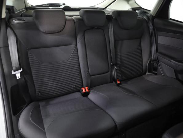 Ford Focus III Рестайлинг с пробегом 2019 года, цена 1 349 000 рублей, 83185 км, хэтчбек, Автокод Объявления