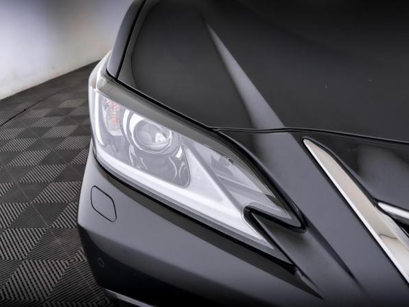 Lexus ES VII с пробегом 2021 года, цена 4 400 000 рублей, 61510 км, седан, Автокод Объявления