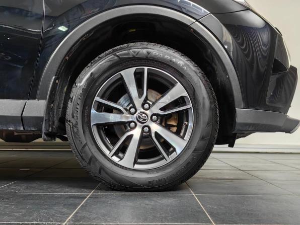 Toyota RAV4 IV (XA40) Рестайлинг с пробегом 2019 года, цена 2 295 000 рублей, 202493 км, внедорожник, Автокод Объявления