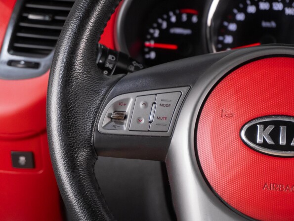 Kia Soul I с пробегом 2010 года, цена 919 000 рублей, 173445 км, хэтчбек, Автокод Объявления